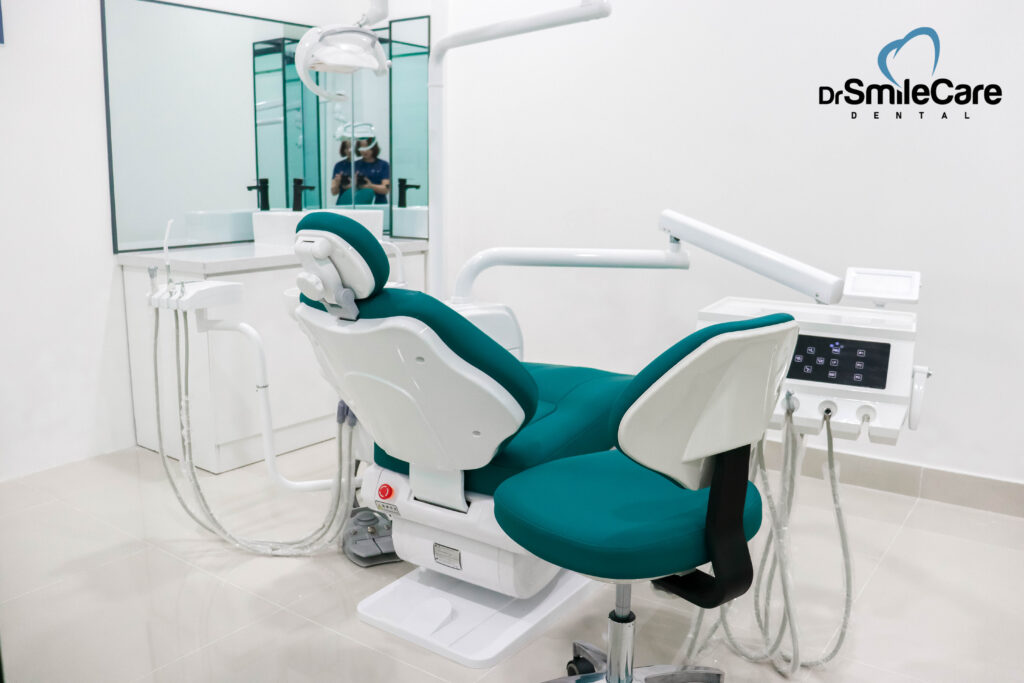 BÁC SĨ CAO HỮU DUY CHUYÊN GIA HÀNG ĐẦU VỀ LĨNH VỰC NHA KHOA 2 4 1