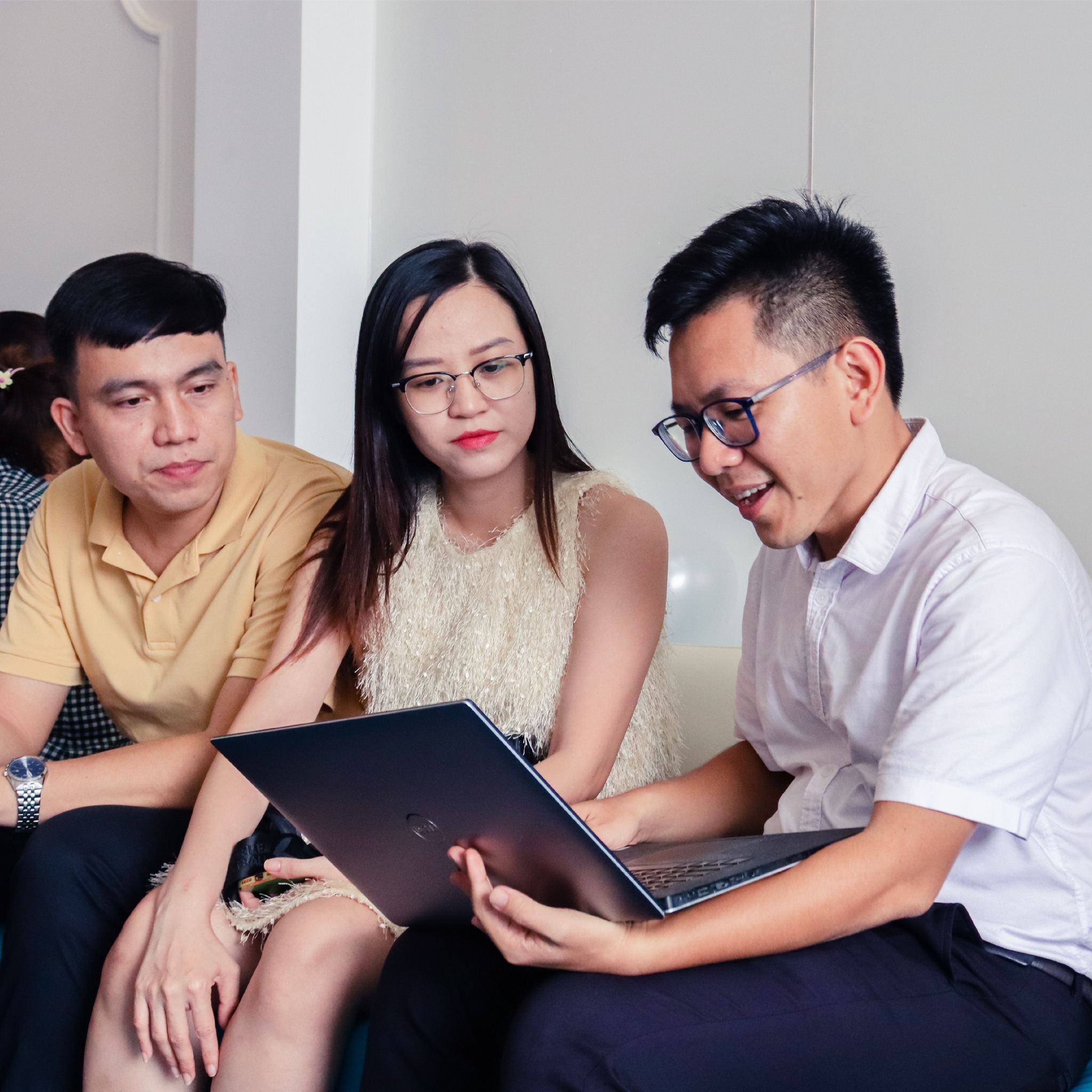 CHÍNH SÁCH BẢO HÀNH MÃO SỨ VÀ VENEER SỨ TẠI NHA KHOA DR. SMILECARE 1 CHÍNH SÁCH BẢO HÀNH MÃO SỨ VÀ VENEER SỨ TẠI NHA KHOA DR. SMILECARE