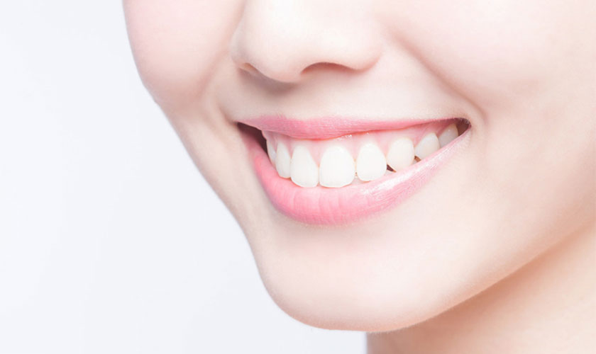 TẠI SAO NÊN CHỌN NHA KHOA CHUYÊN NGHIỆP ĐỂ LÀM RĂNG SỨ?