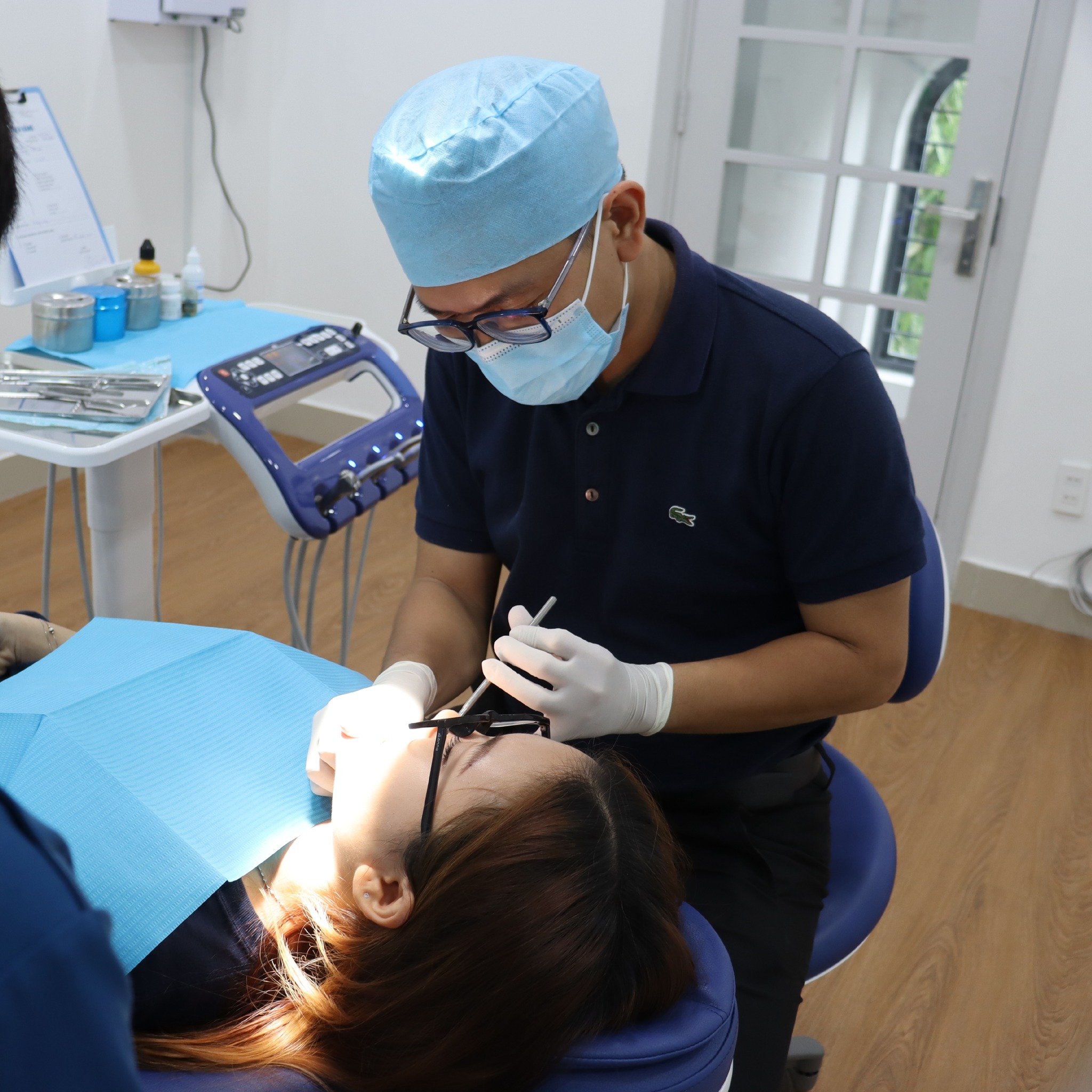 TẠI SAO NÊN CHỌN NHA KHOA CHUYÊN NGHIỆP ĐỂ LÀM RĂNG SỨ? 3 TẠI SAO NÊN CHỌN NHA KHOA CHUYÊN NGHIỆP ĐỂ LÀM RĂNG SỨ?