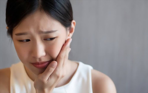 NHỮNG LƯU Ý KHI CHỌN NHA KHOA NHỔ RĂNG KHÔN. QUY TRÌNH NHỔ RĂNG KHÔN TẠI DR.SMILECARE 34 rang khon 2